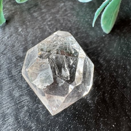 水入り水晶　エレスチャル　Ｓ925枠付き 水入り水晶　2個セット　天然石 楽天市場】【一点もの/激レア】水入りアメジストエレスチャル