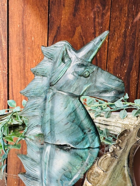 ラブラドライトのユニコーン | 天然石と雑貨のお店 Angel's voice