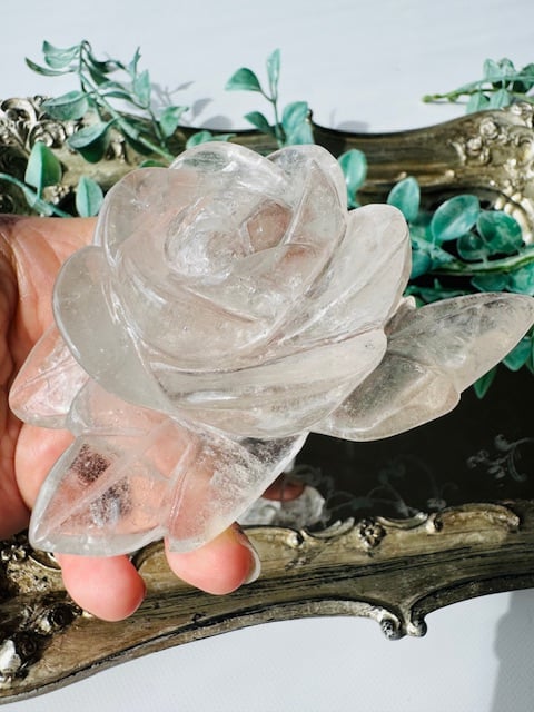 輸入雑貨　赤い薔薇　天然水晶石　クリスタルアート 輸入雑貨 天然水晶石 クリスタルアート ブランドロゴ 『Supreme