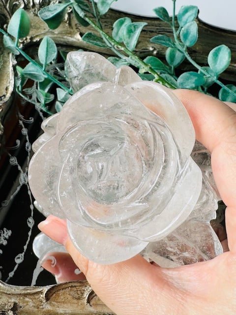 輸入雑貨赤い薔薇天然水晶石クリスタルアート