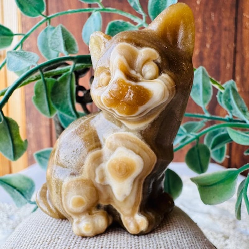 猫と蝶々 オレンジ カルサイト 猫と蝶々 オレンジ カルサイト