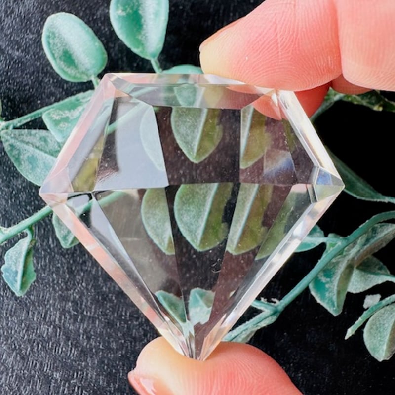 ダイヤモンド型水晶】💎✨本来の輝きを引き出す浄化のクリスタル