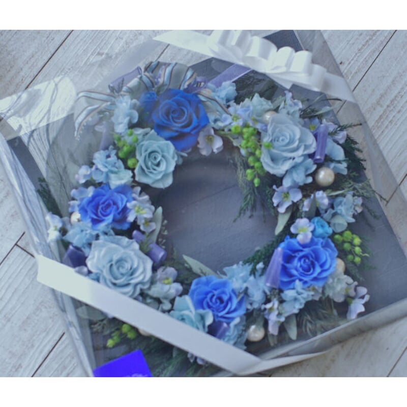 しめ縄リース　ブルーダリアとシックな小薔薇 しめ縄リース ブルーダリアとシックな小薔薇