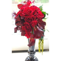 プリザーブドフラワーギフト　カラーと大輪の薔薇たち