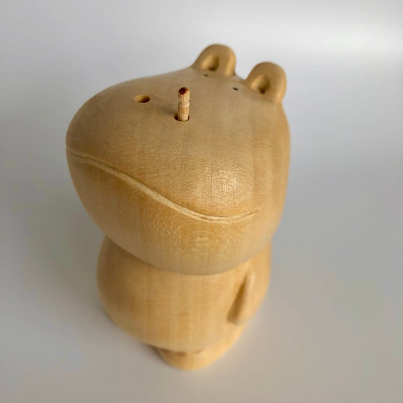 鼻からようじが出る木彫りのカバ | kg-craft STORE