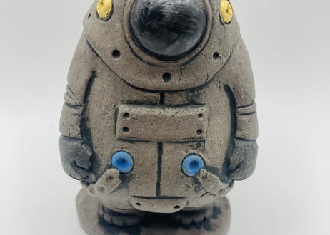 【辰巳又助】宇宙服