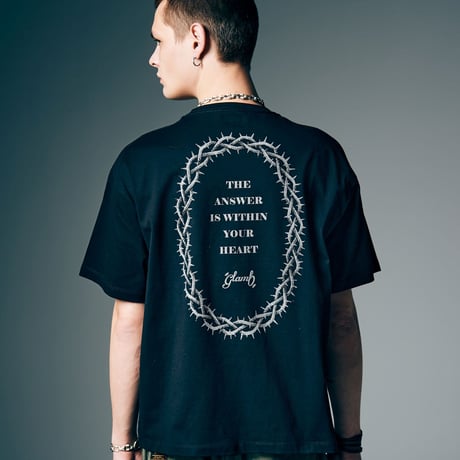 glamb グラム 半袖Tシャツ メンズ Prayer Charm T-Shirt プレイヤーチャームTシャツ 夏 チャコール ブラック GB0226/CS02