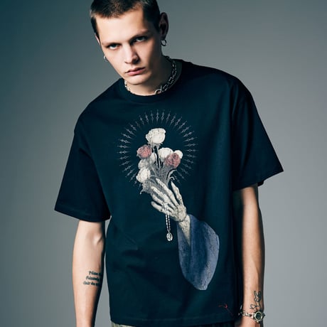 glamb グラム 半袖Tシャツ メンズ Prayer Charm T-Shirt プレイヤーチャームTシャツ 夏 チャコール ブラック GB0226/CS02