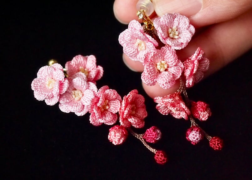 梅の花の耳飾り | アンデルヨン