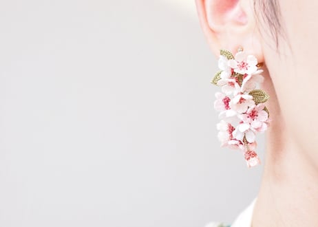 桜の耳飾り