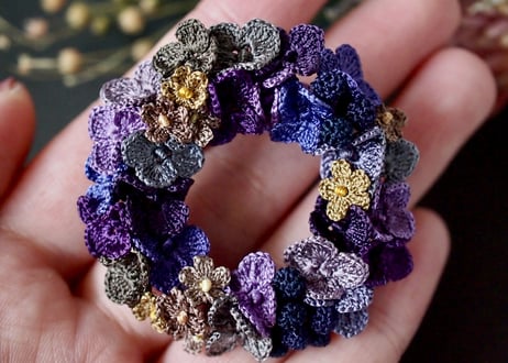 紫陽花のリースブローチ
