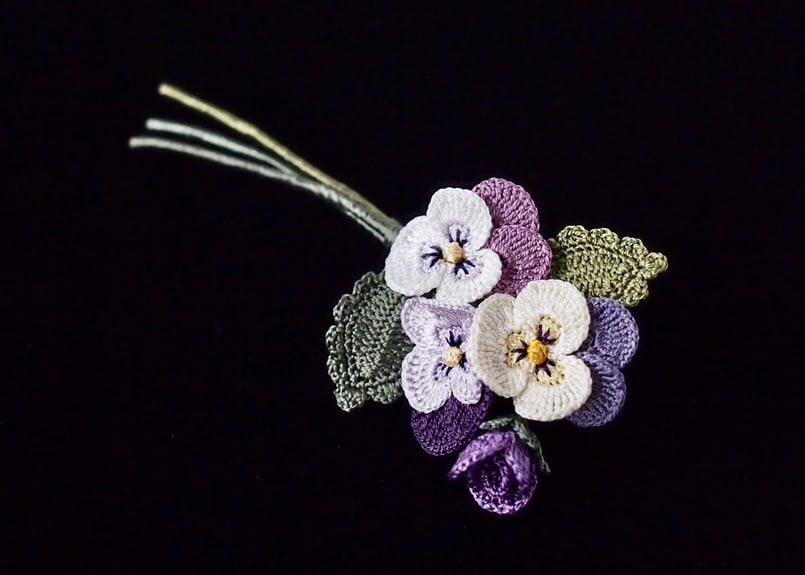 パンジーのブローチ | アンデルヨン