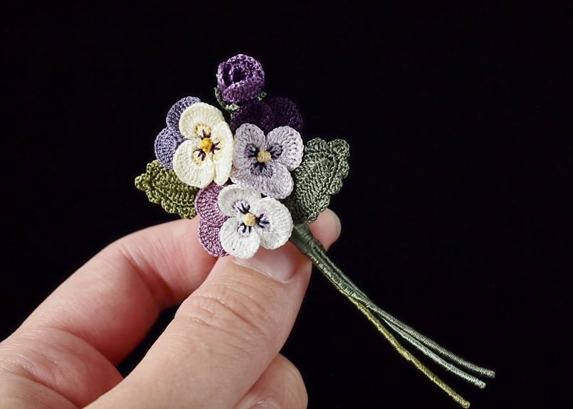 ブローチ k18 シッポウ パンジー ブローチ k18 シッポウ パンジー