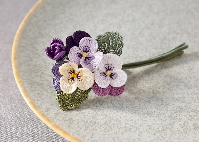 パンジーのブローチ | アンデルヨン
