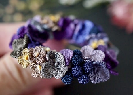 紫陽花のリースブローチ