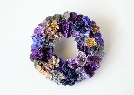 紫陽花のリースブローチ