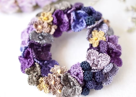 紫陽花のリースブローチ