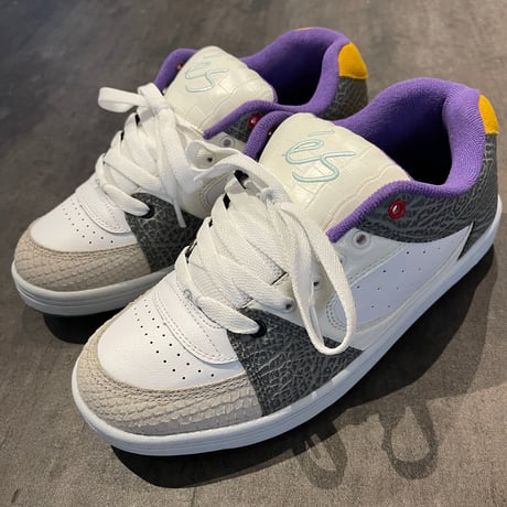 es "ACCEL OG" (ANIMAL)