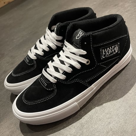 VANS"Skate Half Cab"(Black/White)