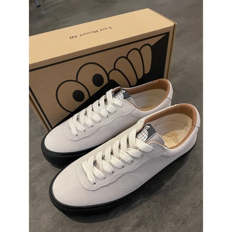 Last Resort AB "VM001 LO SUEDE" (White/Black)