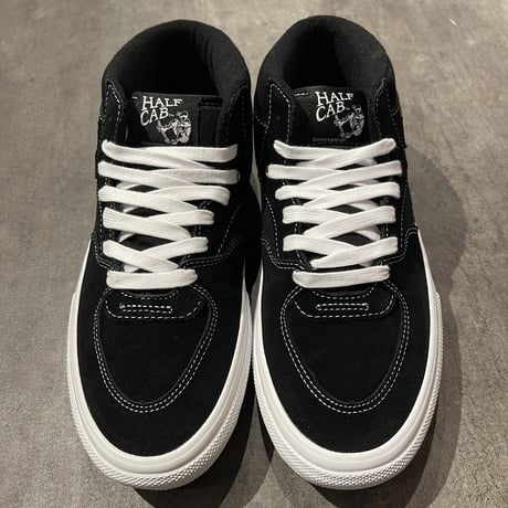 VANS"Skate Half Cab"(Black/White)