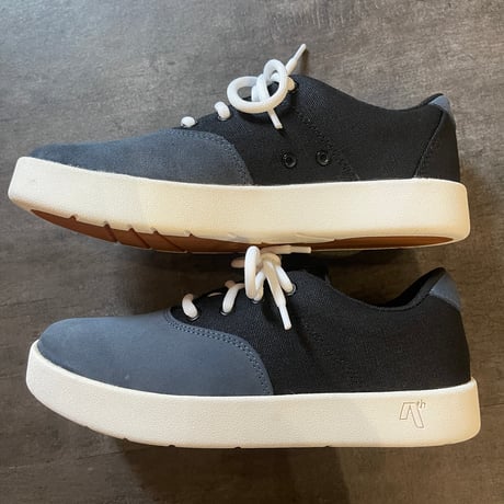 AREth "PLUG" (Blue/Black)
