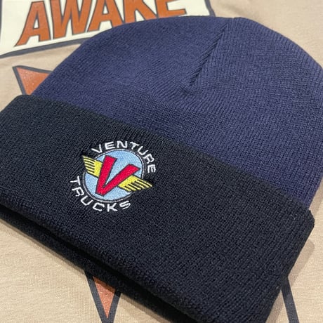 VENTURE "WINGS CUFF BEANIE" (Navy/Black)