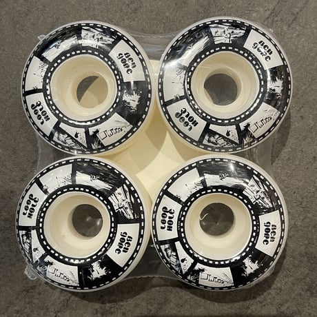 LOOP HOLE "Ben Gore" 52mm