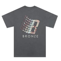 BRONZE 56K "LOGO RUST TEE" (CHARCOAL) L