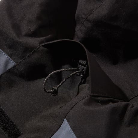 DIASPORA "PRAGMATECH Mountain Jacket (Black) XL