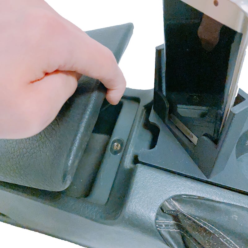 HCR32専用設計 スマホスタンド&ドリンクホルダー R32 | ルビール