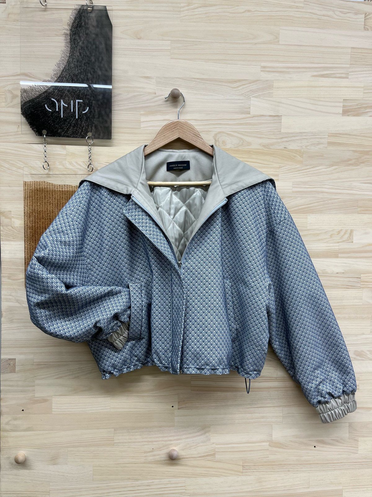 フーデッドジップアップブルゾン | AMBERMADAM.JP