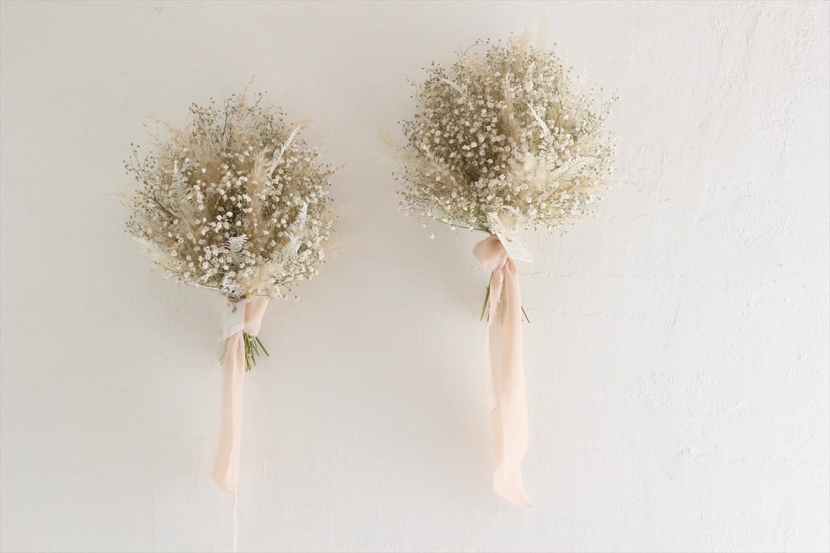 かすみ草とパンパスグラスのブーケ | F L E U R I