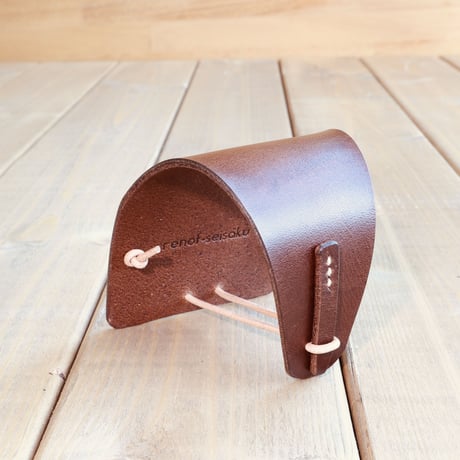 one sheet 名刺カードスタンド(縦長)　本革　イタリアンレザー　チョコ　50501