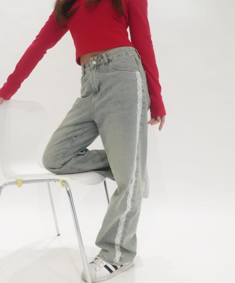 lace line over denim | pellsiana lace line over denim | pellsiana
