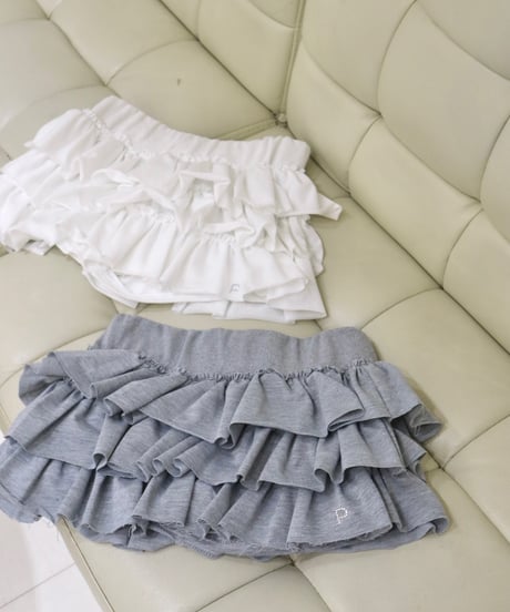 【P】logo frill mini skirt pants White