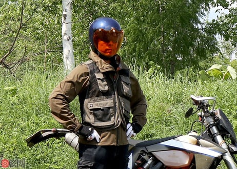 エアー・レインパーカー カーキ (Raughter)