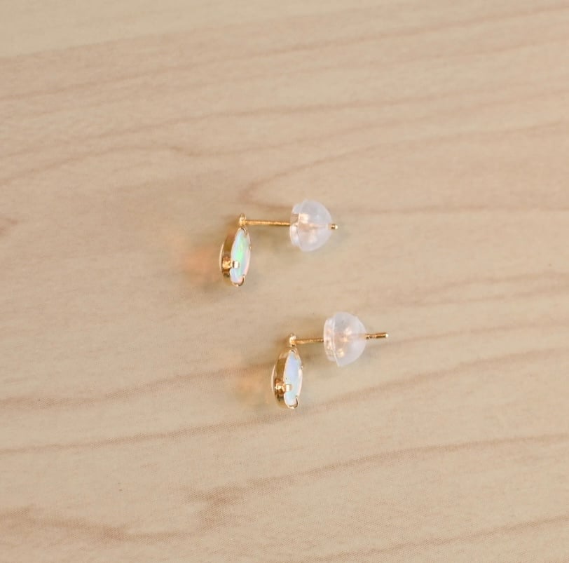 K18 エチオピアオパールピアス | エレガンスアライ