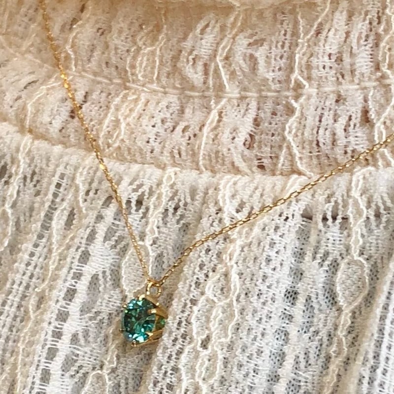 新品】K18グリーンモアサナイトペンダントネックレス