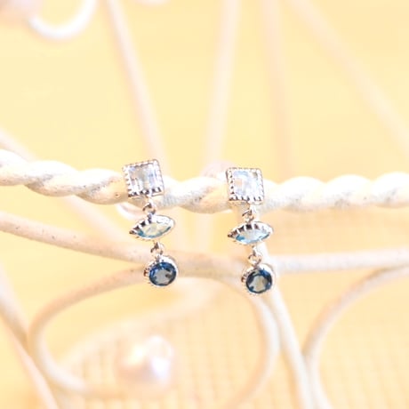 ブルートパーズピアス | STORES
