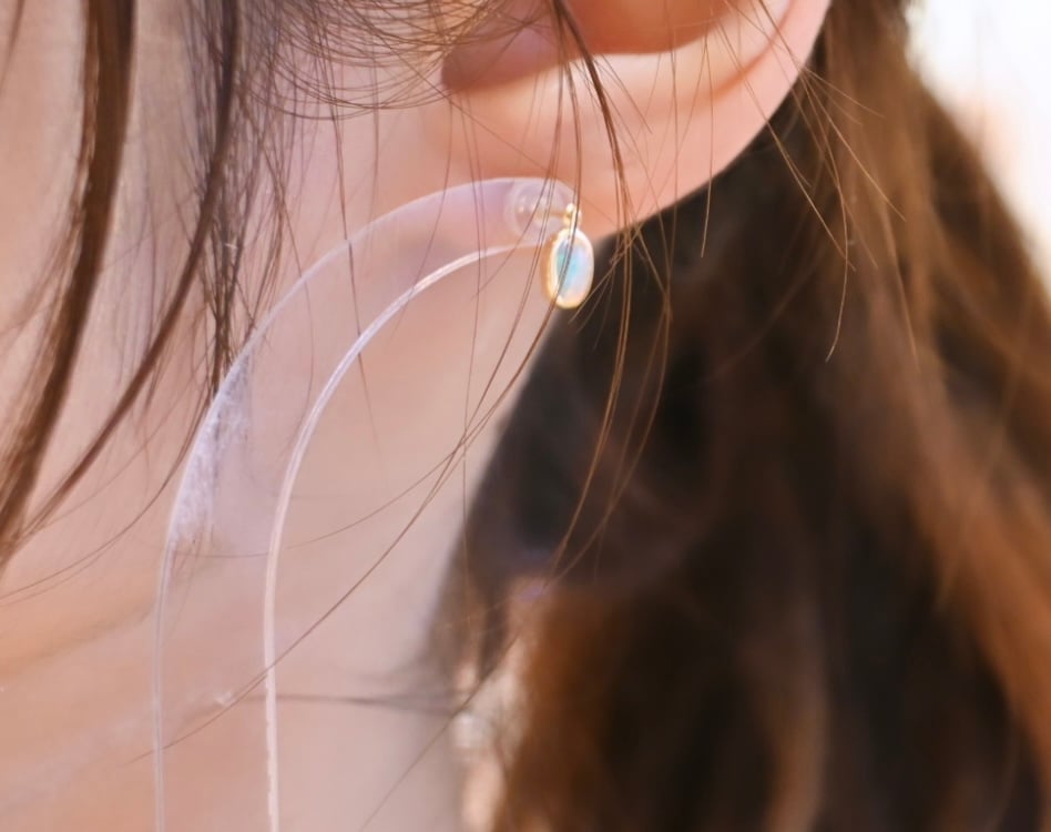 エチオピアラベンダーカラーオパールのロングピアスチャーム☆ K18