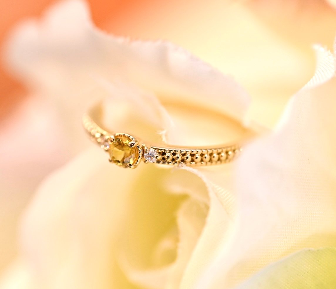 K18 イエローサファイアリング | エレガンスアライ