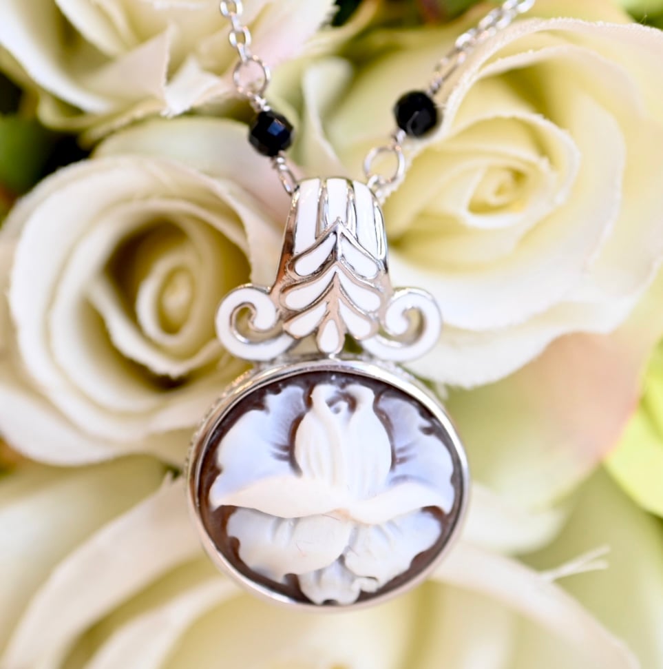 SV カメオネックレス Cameo Italiano® | エレガンスアライ