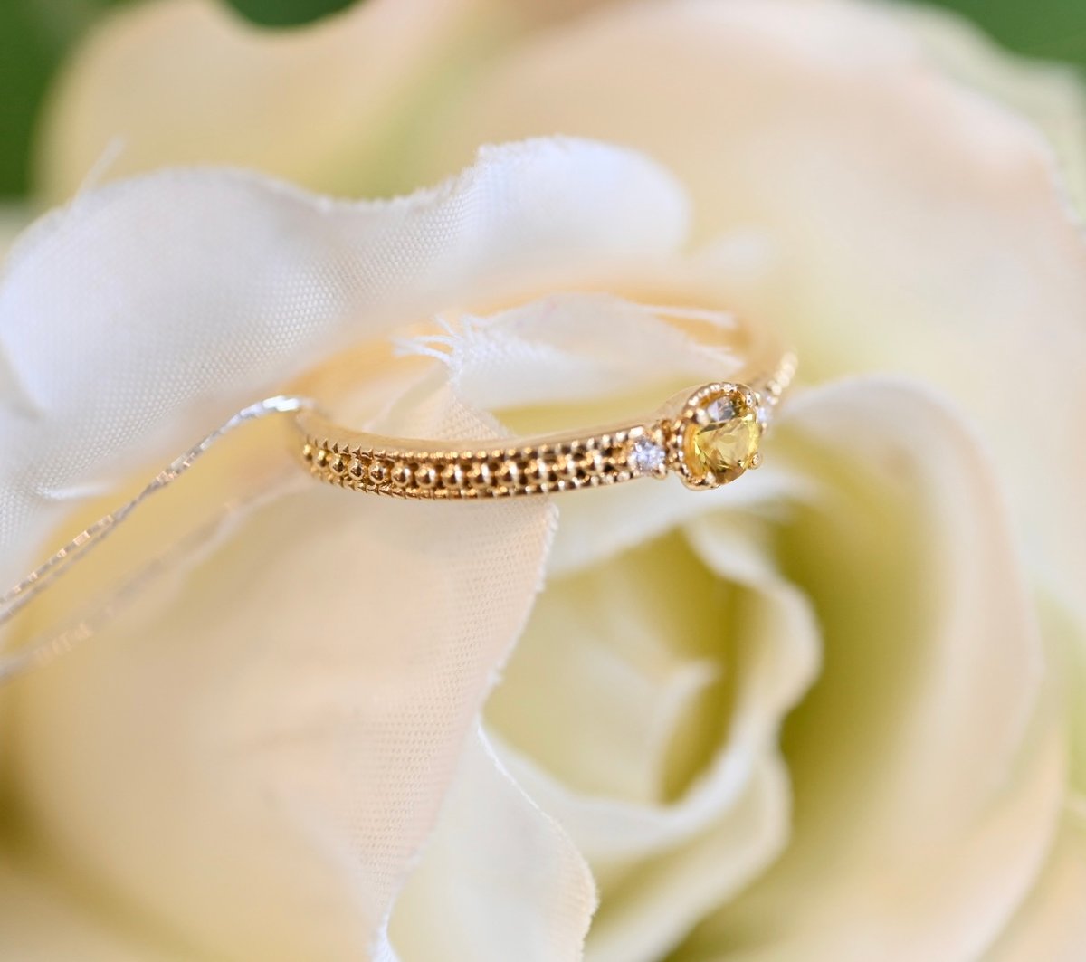 K18 イエローサファイアリング | エレガンスアライ