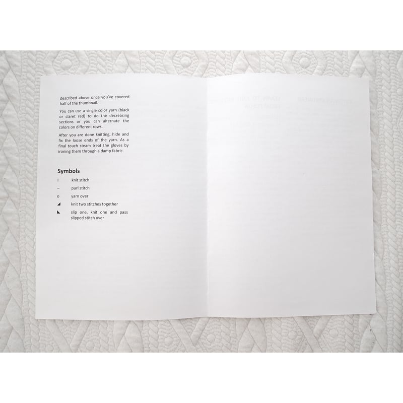 エストニアミトン 手編みキット＜ 深紅×黒×白 ＞ | バルト東欧北欧