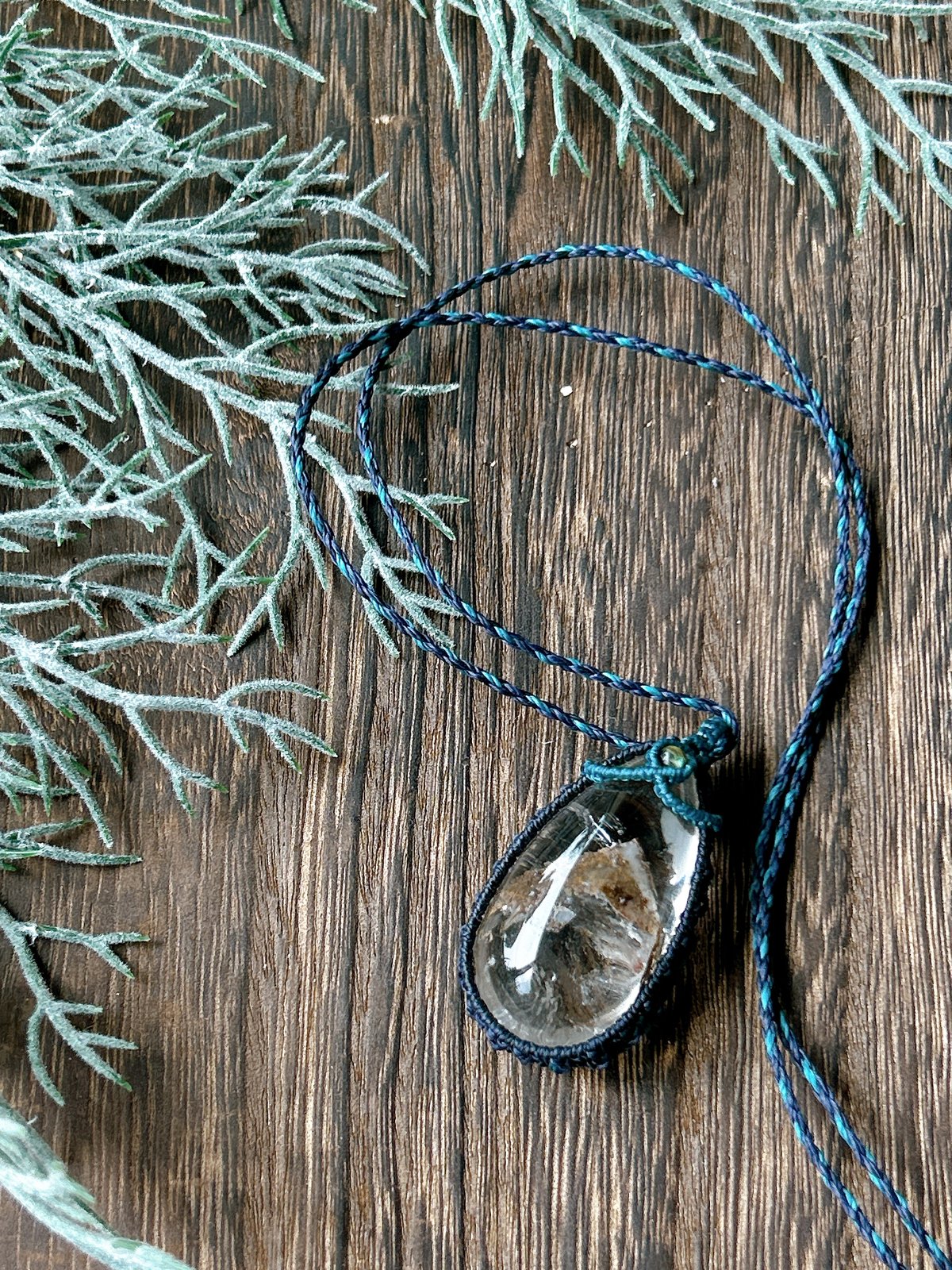 クォーツインクォーツのマクラメネックレス | 霽月洞-seigetsudou-鉱物