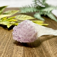 花束のようなスノーキャップアメジスト