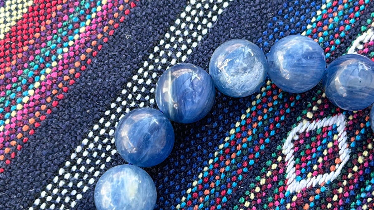 カイヤナイトインシリカ | 霽月洞-seigetsudou-鉱物装身具店 STORE