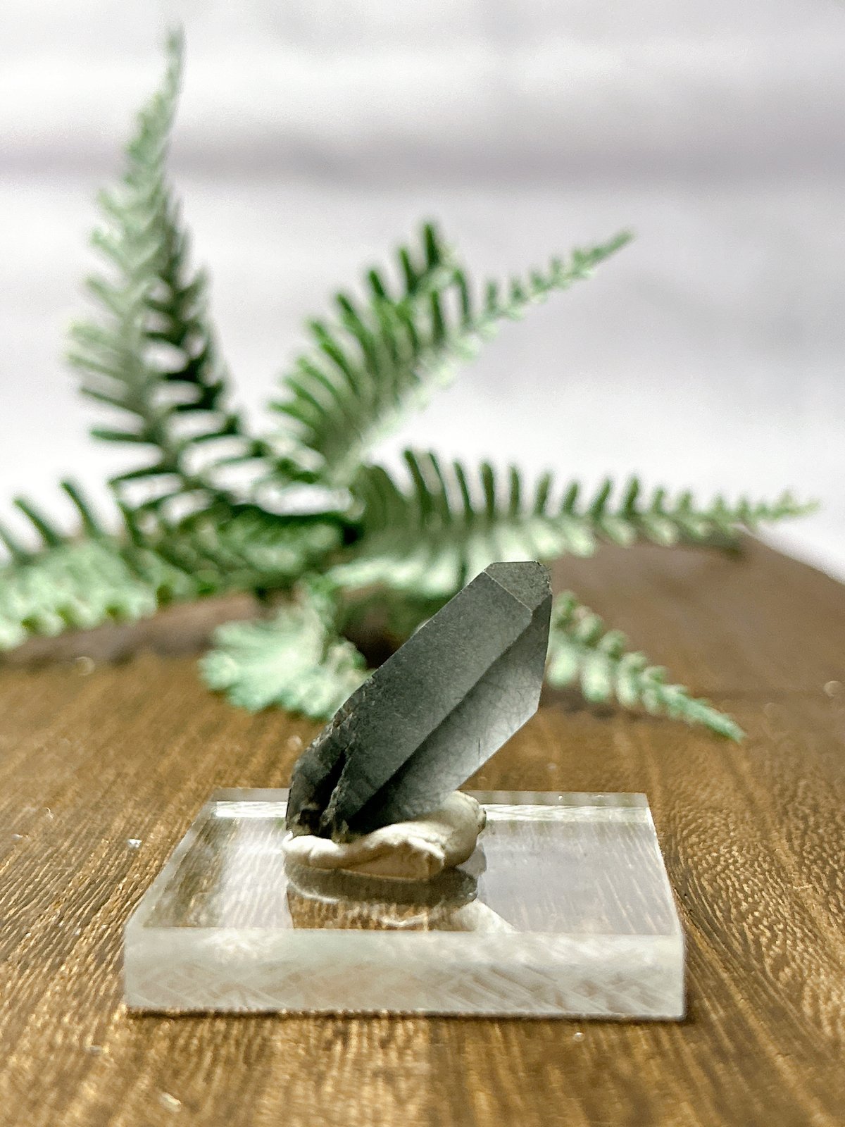 ブラジル・ミナスジェライス州産ブルーターラクォーツ(リーベカイト