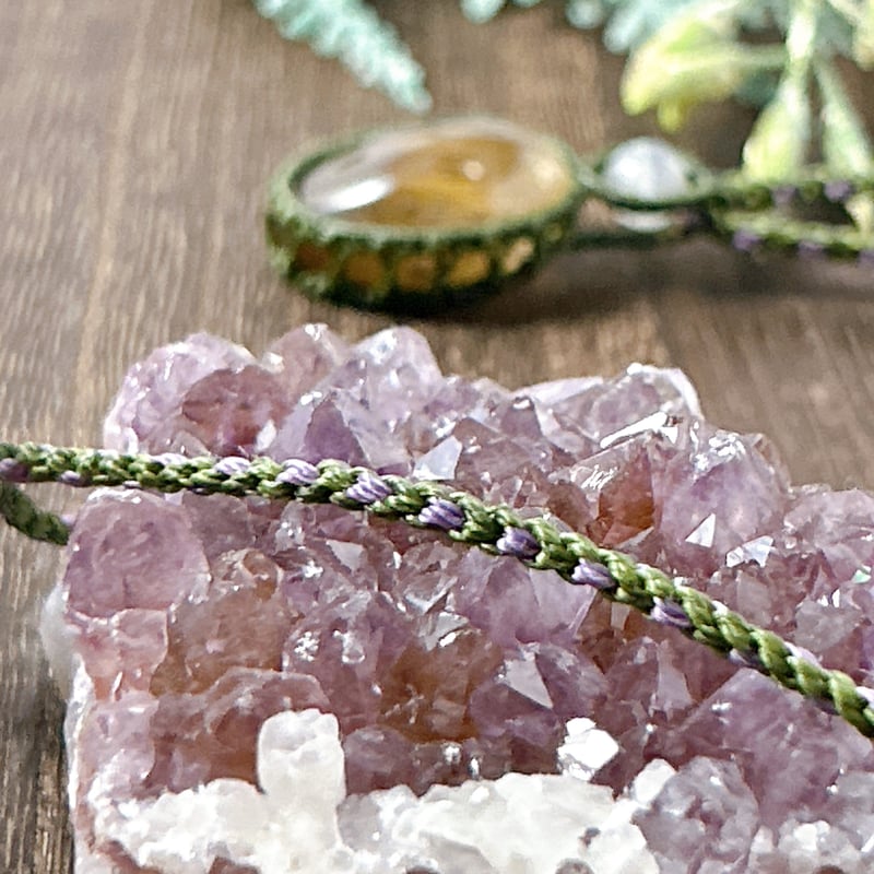 【値下げ】希少!! 特大ラブラドライト リバーシブル マクラメ編み ペンダント 特大‼︎ ラブラドライト リバーシブル マクラメ編み ペンダント 天然石